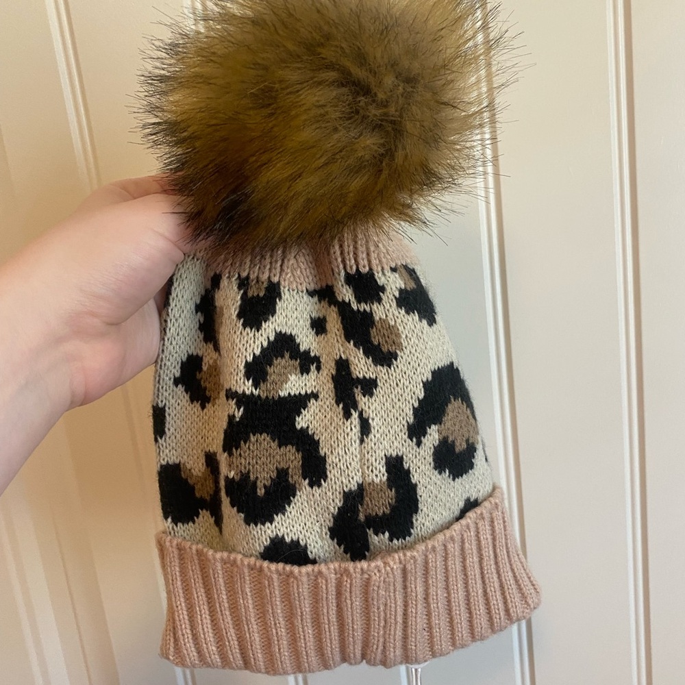 Light pink leopard beanie